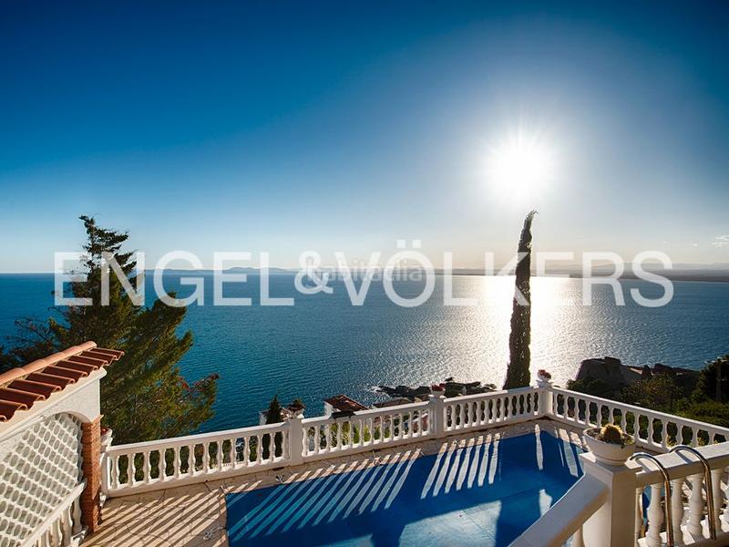 Foto 4ec72583-cbfc-4029-9eb0-40ccef3ca025. House with parking pool in Puig Rom-Canyelles-Almadrava Roses