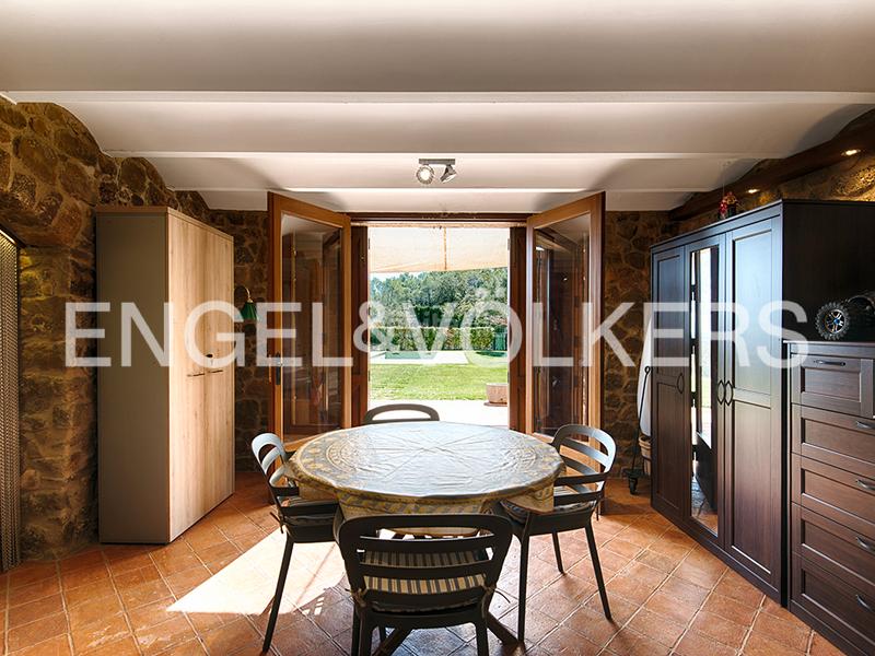 Foto 0e868303-2556-4828-9326-8d1435593b18. Masía magnífica masía aislada en Lladó