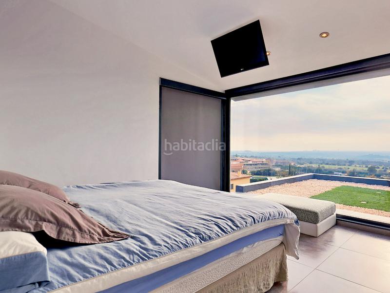 Foto 24a0200e-4ce3-4505-ad25-ec19cd60febf. Haus mit heizung parking pool in Palau-saverdera