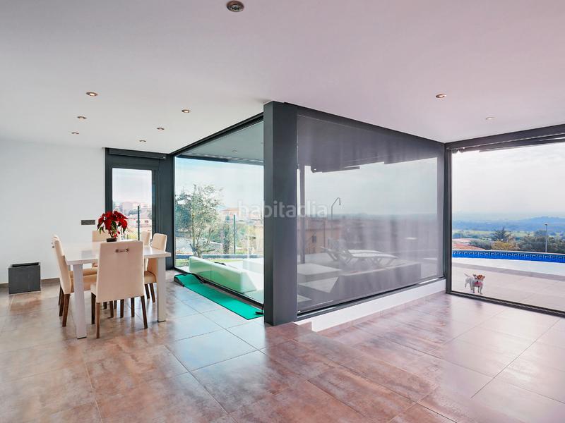 Foto be7b9b8a-e647-42af-9d77-214ddf0d33f6. Haus mit heizung parking pool in Palau-saverdera