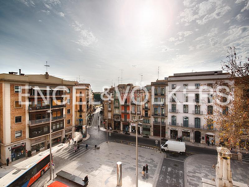 Foto 132e8b11-106f-44aa-a25b-3bc9199f63e9. Edifici a la rambla 4 a Centre Figueres