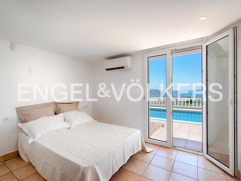 Foto 39a99238-e230-4881-9555-50d072cd72d8. Casa amb calefacció piscina a Nord Roses