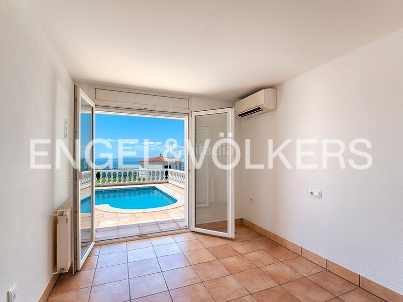 Foto 6347a32a-4573-40cf-8c50-b448fa047bbd. Casa amb calefacció piscina a Nord Roses