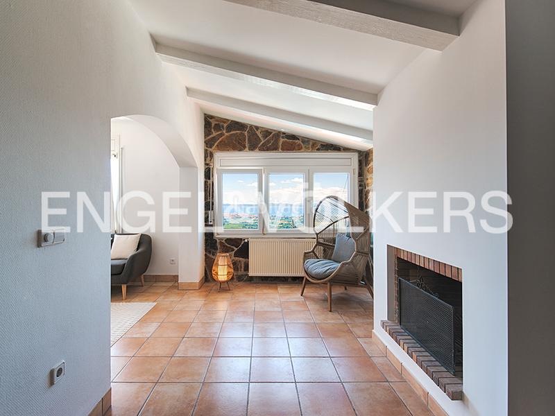 Foto 9e046c4f-a1d1-4496-a107-e27cc7ae6ed9. Casa amb calefacció piscina a Nord Roses