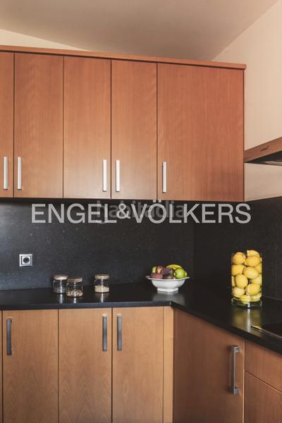 Foto 2d17e57a-2f29-4ed8-a176-eb27945f3bd9. Etagenwohnung mit kamin heizung parking in Parc Bosc-Castell Figueres