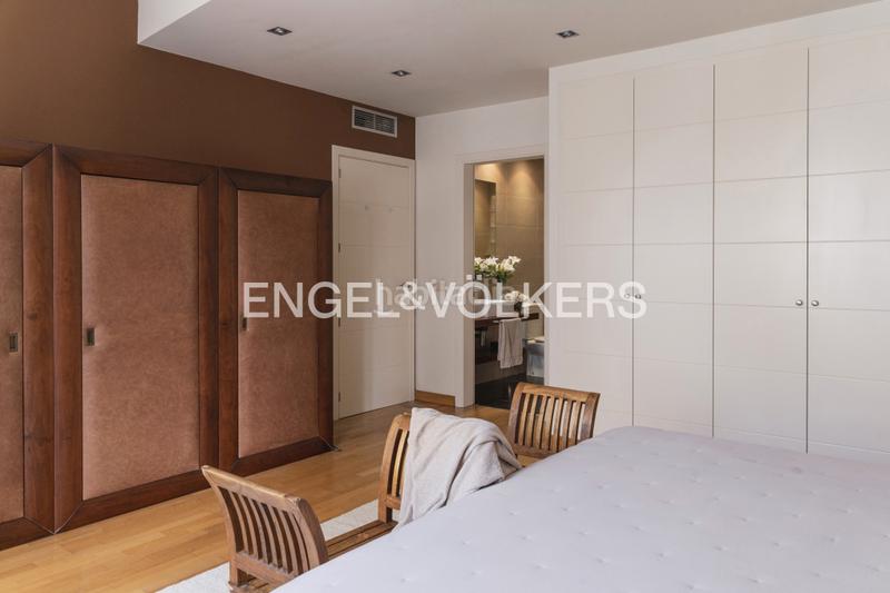 Foto 31d435dd-084b-4028-a6fc-bedfcf025dba. Etagenwohnung mit kamin heizung parking in Parc Bosc-Castell Figueres