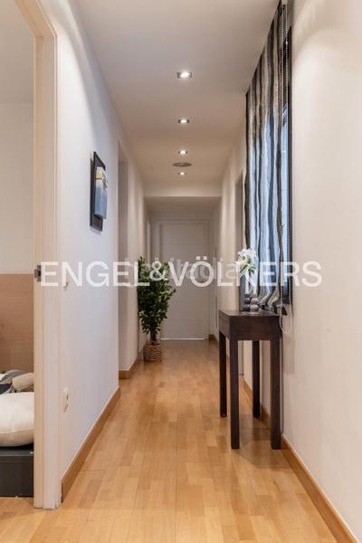 Foto 4ce1aa93-a4f9-42a9-8c27-3678fb3ad7c8. Etagenwohnung mit kamin heizung parking in Parc Bosc-Castell Figueres