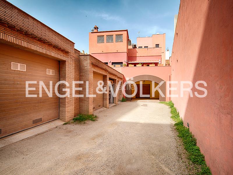 Foto 8f31ebc8-1df9-4345-ae0c-c0042a14546b. Etagenwohnung mit kamin heizung parking in Parc Bosc-Castell Figueres