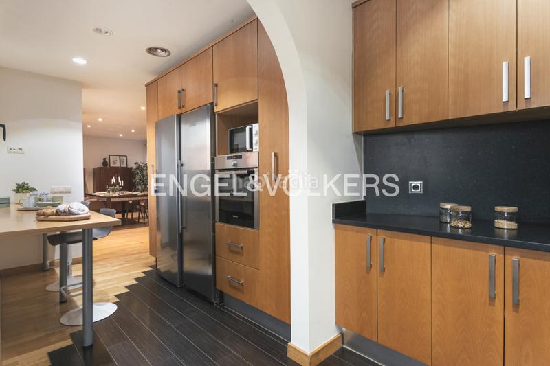 Foto b110b31b-2cc6-412e-8a6c-f060f6c75ddc. Etagenwohnung mit kamin heizung parking in Parc Bosc-Castell Figueres