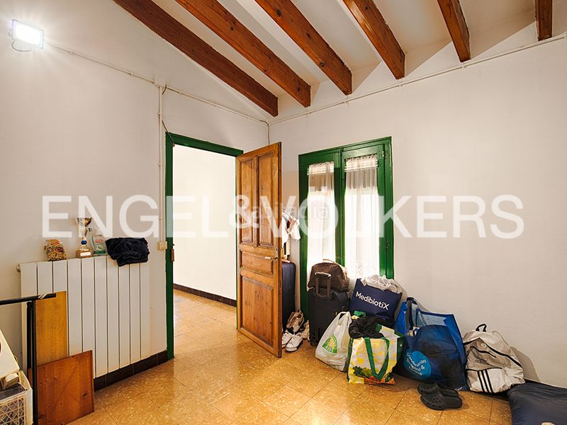 Foto 3382e227-0ca9-4fa3-b73c-67a50f90934c. Casa aparellada amb xemeneia calefacció a Vilabertran