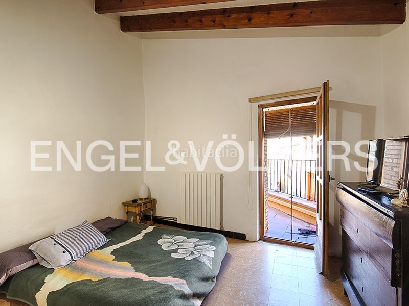 Foto 7c1d309f-dcc9-4541-b704-15300fb73d0d. Casa aparellada amb xemeneia calefacció a Vilabertran