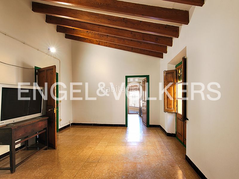 Foto d0536cb0-25cc-44ee-b65f-26824e6590e7. Casa aparellada amb xemeneia calefacció a Vilabertran