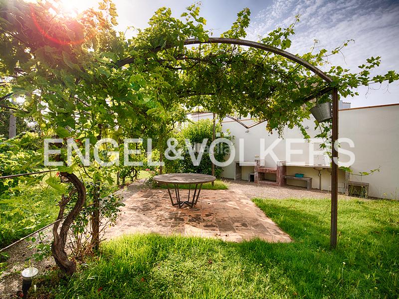 Foto 4a9645a7-b9f6-431d-93b3-c192c8a3caae. Chalet propiedad exclusiva en venta antes de los puentes en Empuriabrava