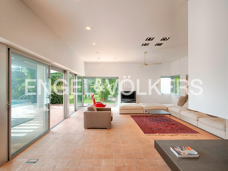 Foto 6e60ac20-da39-46f8-90a4-d95d81cad8e3. Chalet propiedad exclusiva en venta antes de los puentes en Empuriabrava