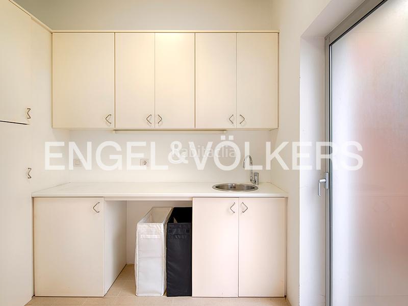 Foto 753bb0f2-6d0a-425a-a8a9-8820c9f3ff1b. Chalet propiedad exclusiva en venta antes de los puentes en Empuriabrava