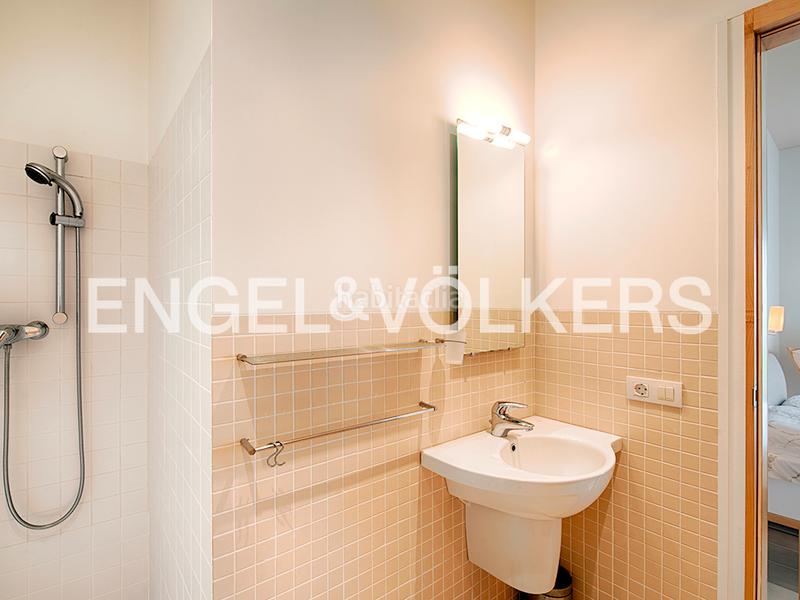 Foto e15f2c67-66d2-43f2-9efa-7a6f6ef082d8. Chalet propiedad exclusiva en venta antes de los puentes en Empuriabrava
