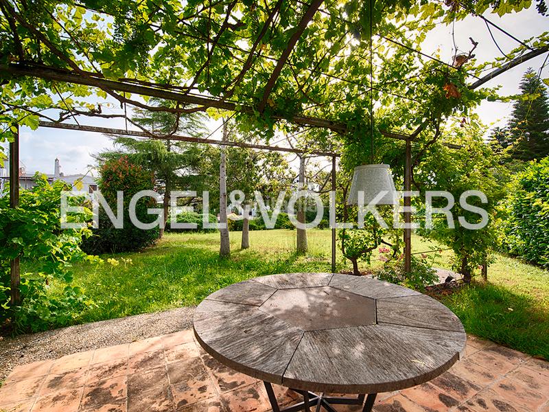 Foto f2291456-49ba-4ab2-9f68-d5176220dffd. Chalet propiedad exclusiva en venta antes de los puentes en Empuriabrava