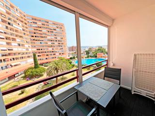 Apartament  Carrer cap ponent. Apartamento/ loft totalmente reformado en roses (santa margarita