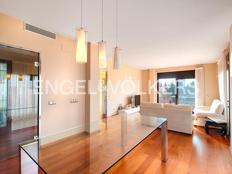 Foto e770efef-aa19-4802-8e3e-1aaeed39bc8b. Reihenhaus mit heizung pool in Vilafant