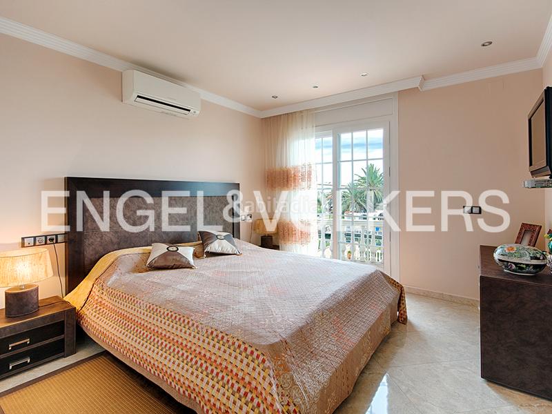 Foto bc7c84f0-862c-4be6-bf45-5f4079805154. Casa  en ubicación excepcional en el canal ancho en Empuriabrava