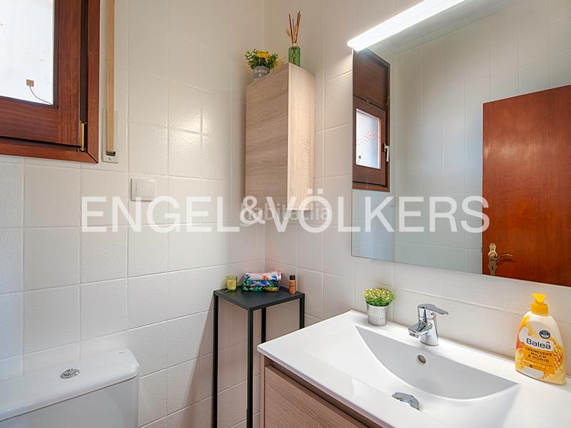 Foto 02a3d9f3-85db-4bba-87d5-ebf1196b1f6b. Chalet villa en la playa con cuatro amarres en Salins - Cavall de Mar Empuriabrava