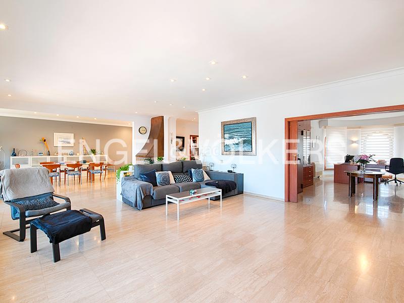 Foto fd9da60f-6443-4b79-8d1f-a8ba585018eb. Chalet villa en la playa con cuatro amarres en Salins - Cavall de Mar Empuriabrava