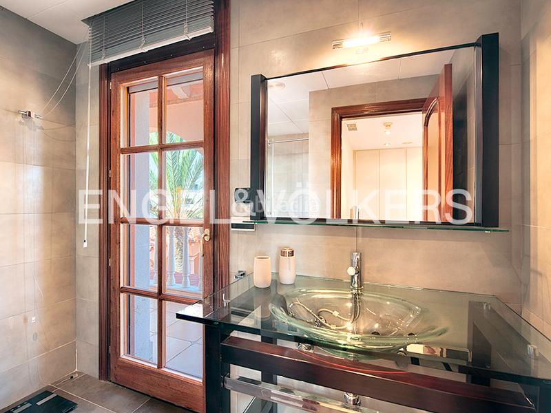 Foto 0f4dbd54-a405-4311-9e58-6862451e9a0a. Chalet with parking pool in Salins - Cavall de Mar Empuriabrava