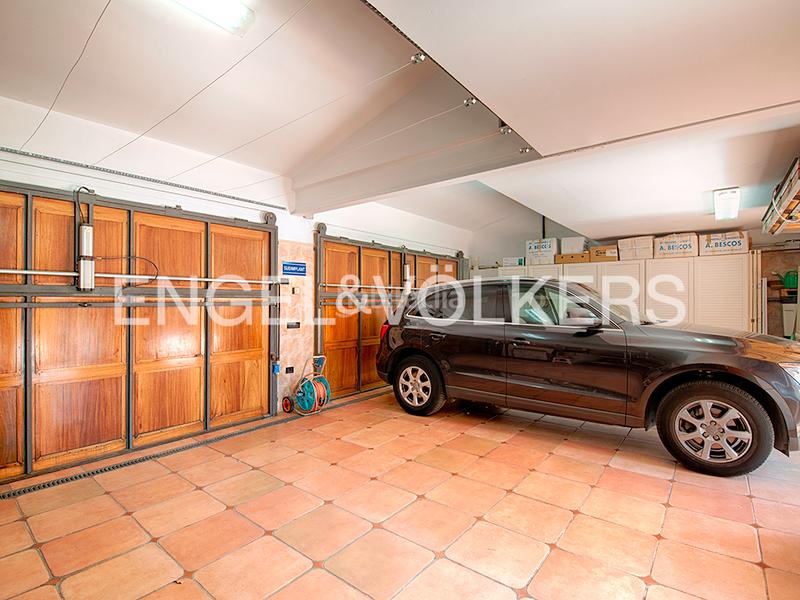 Foto 30964f82-beb9-4fcc-81c6-c41ac70f353e. Chalet with parking pool in Salins - Cavall de Mar Empuriabrava