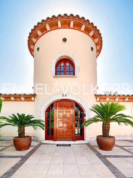 Foto 386dda14-6e7a-458c-87e0-325ba15d7191. Chalet with parking pool in Salins - Cavall de Mar Empuriabrava