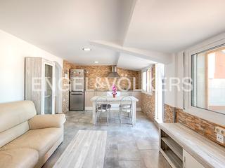 Casa  Carrer penedès. Casa en el centro de llançà