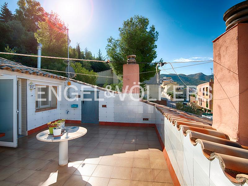 Foto 5b718ecc-97e5-48d1-b15a-cc887eb1009e. Casa amb xemeneia calefacció aparcament a El Colomer - La Bateria - La Coma Llançà