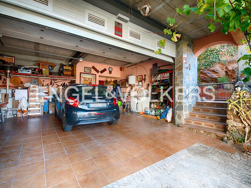 Foto 7b3c2928-e2f2-4e1b-adc0-a40707e69f31. Casa amb xemeneia calefacció aparcament a El Colomer - La Bateria - La Coma Llançà