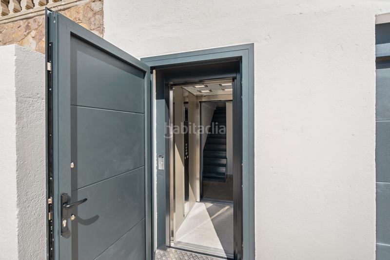 Foto f75800b4-9dd5-4f69-b4a8-c00bb1143743. Maison avec parking dans Salins - Cavall de Mar Empuriabrava