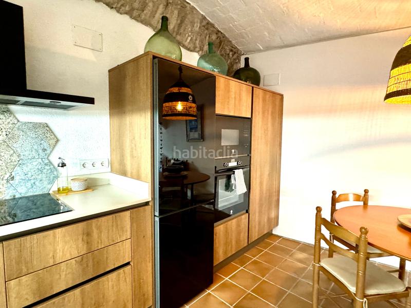 Foto 402a280f-fcef-4f7e-9570-b3487cb8f679. Casa  en el casco antiguo en Cadaqués