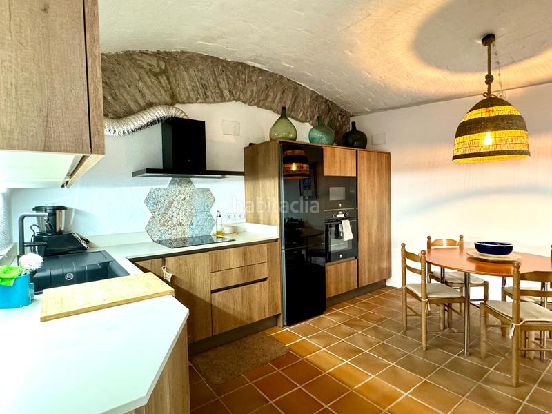 Foto b57c4bc2-d231-492d-9580-14f7703baefa. Casa  en el casco antiguo en Cadaqués