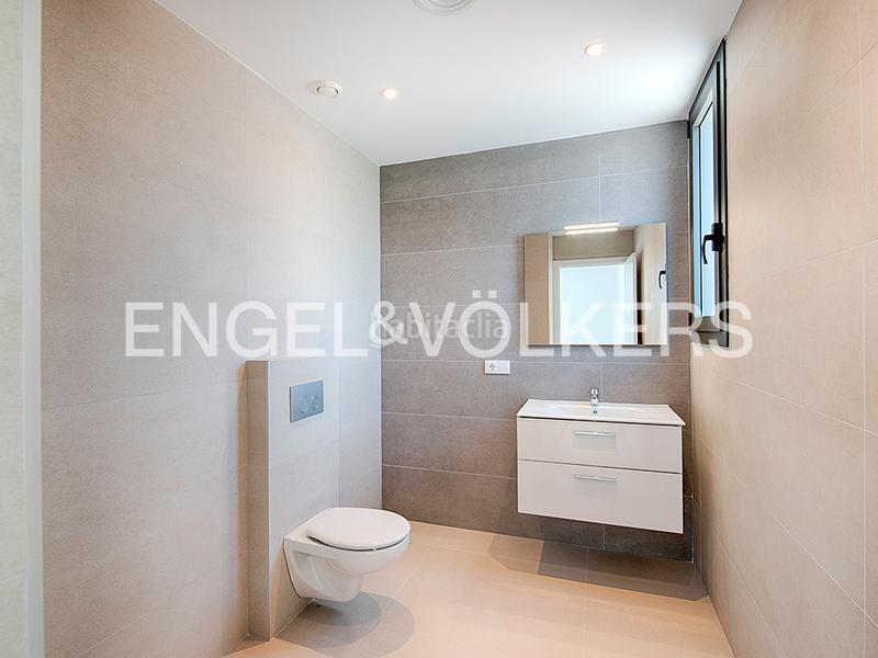 Foto 4758c46f-6a5c-41b8-bd8a-942000949d4a. Doppelhaus mit pool in Requesens Empuriabrava