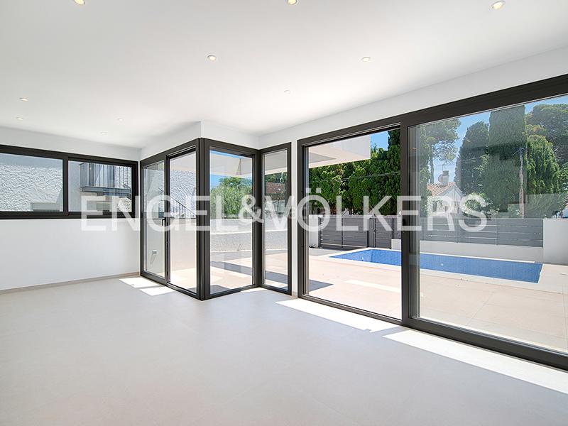 Foto ac5850e5-651b-4263-ae87-238ff493bf4a. Doppelhaus mit pool in Requesens Empuriabrava