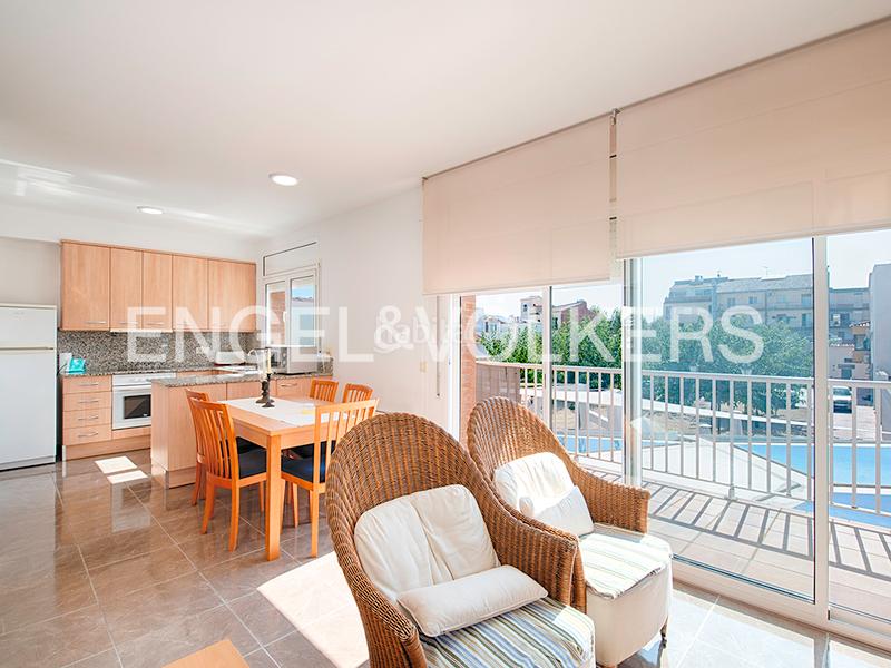 Foto c72437ef-7e6a-4a62-8c10-81f730f03a27. Building in Moxó - Sant Mori Empuriabrava