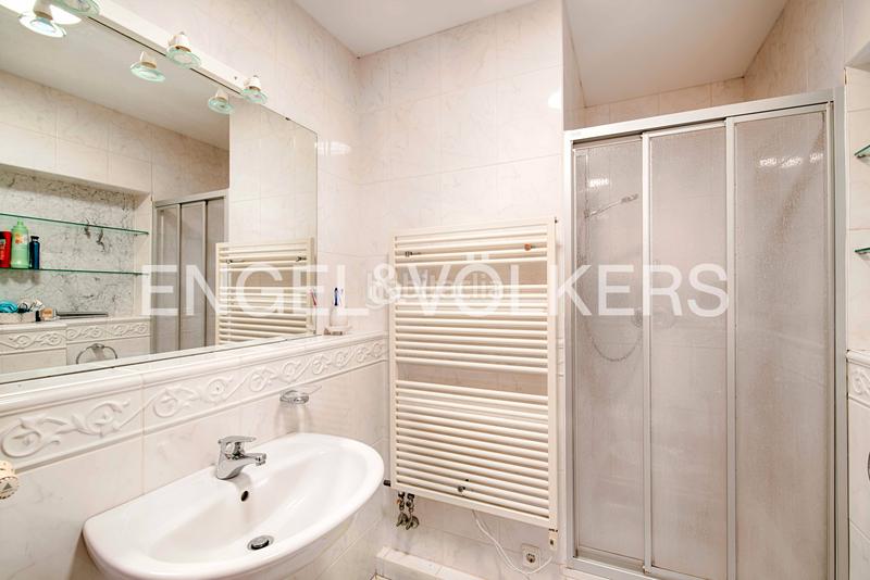 Foto 2f6db2a1-6508-4999-bdb4-001599c2704e. Casa  de 4 habitaciones con piscina en Requesens Empuriabrava