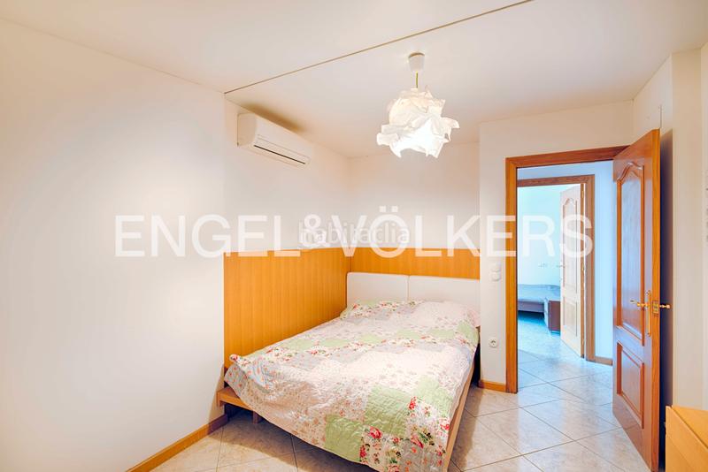 Foto 5583925e-d80d-4d01-b8c4-ef5382ab6337. Casa  de 4 habitaciones con piscina en Requesens Empuriabrava