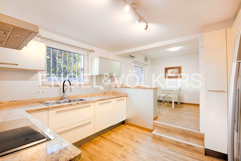 Foto 5f081878-7cfa-4aa0-8110-87b61cf17741. Casa  de 4 habitaciones con piscina en Requesens Empuriabrava