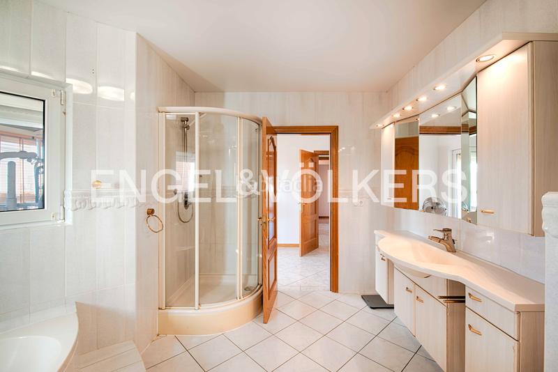 Foto a7ad4e3c-bbc3-4b49-81a1-e936b933a35e. Casa  de 4 habitaciones con piscina en Requesens Empuriabrava