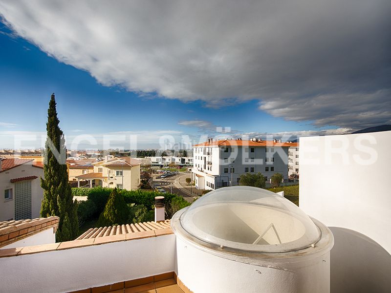 Foto ed94c9b5-19b3-473c-8883-e3b50de2e4fc. Xalet amb calefacció aparcament a Els Grecs-Mas Oliva Roses