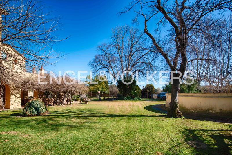 Foto 0de3369a-855c-4808-bd70-e7ac716ea5b7. Haus mit kamin heizung parking pool in Borrassà