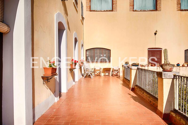 Foto 50ade8a0-a1bf-4146-81a9-6211755f70e3. Haus mit kamin heizung parking pool in Borrassà