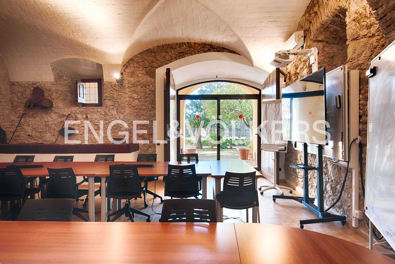 Foto cf33c0a5-e30c-4f69-a49b-ab2295f00bb5. Haus mit kamin heizung parking pool in Borrassà