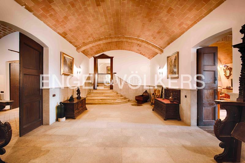 Foto d832a056-1bbd-4286-b404-b44e88ee46dd. Haus mit kamin heizung parking pool in Borrassà