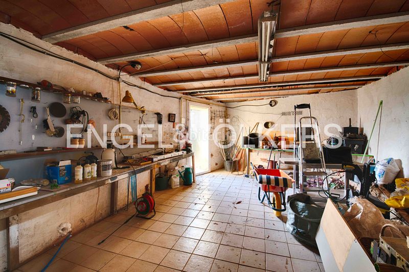 Foto fe518ae4-882e-4a29-a727-8632a3a41f33. Xalet amb xemeneia calefacció aparcament piscina a Roses