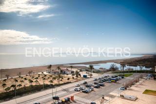 Appartement  Carrer de fabra pompeu. Idlico apartamento de 3 dormitorios en primera lnea de mar