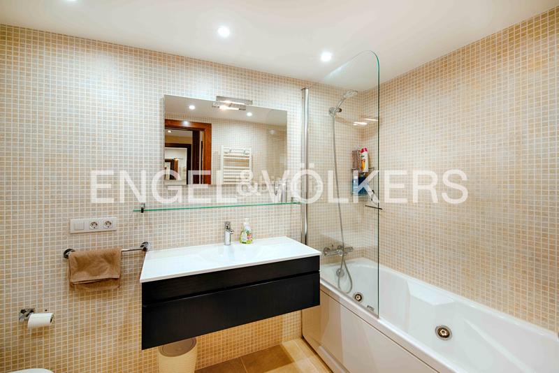 Foto 334e4f5d-4704-4424-9fb4-cfcdf3f0e7a1. Apartamento idílico apartamento de 3 dormitorios en primera línea de mar en Empuriabrava